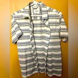 Men’s short sleeve shirt